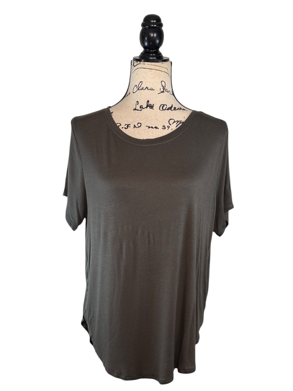 Halogen Women’s Short Sleeve Relaxed Tee - Olive size Large